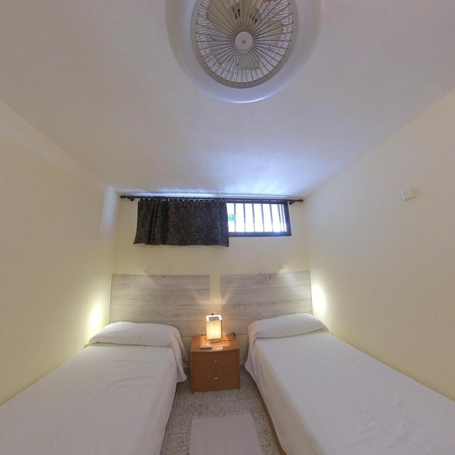 Apartamentos Santabarbara Аликанте Экстерьер фото